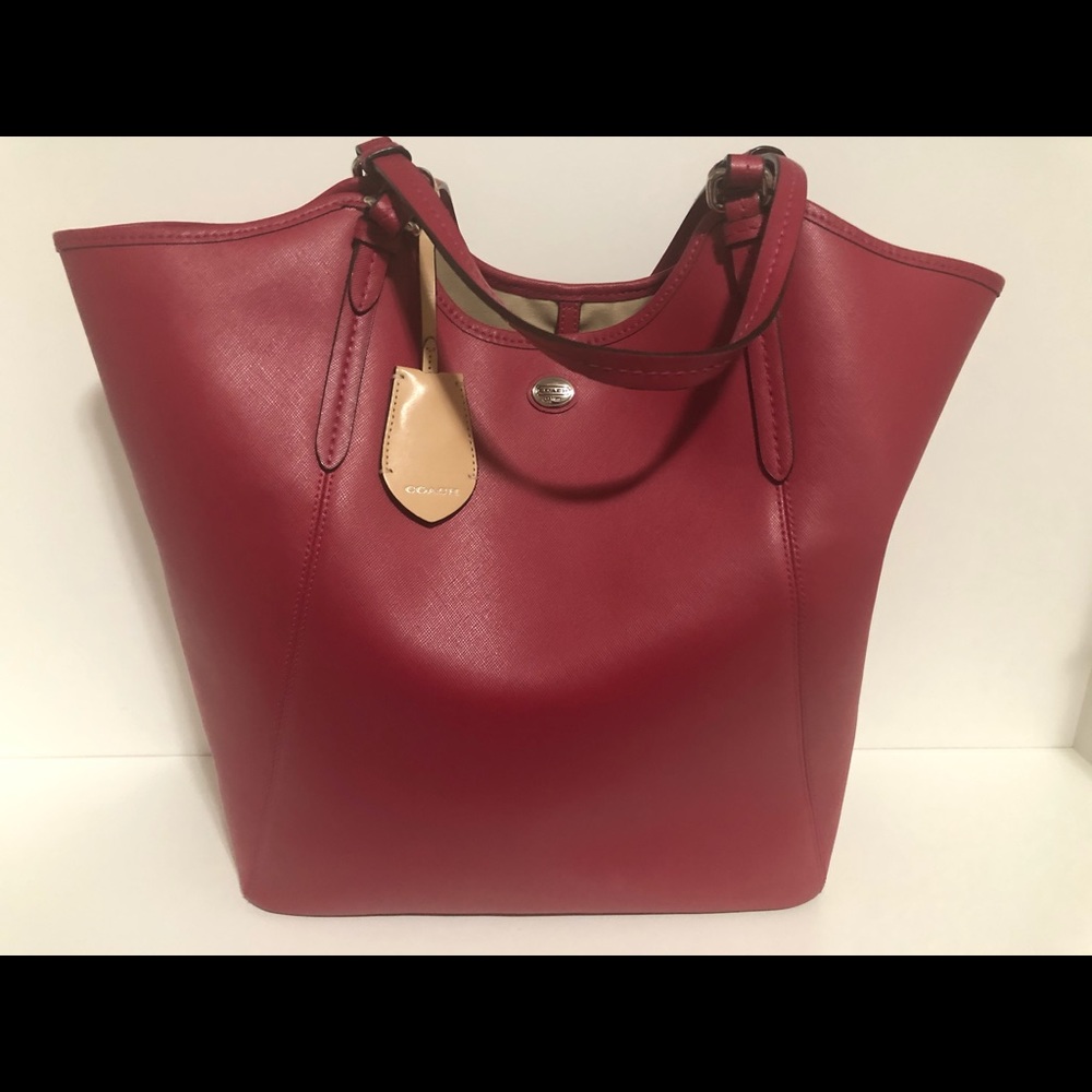 💝Authentic Coach Tote💝